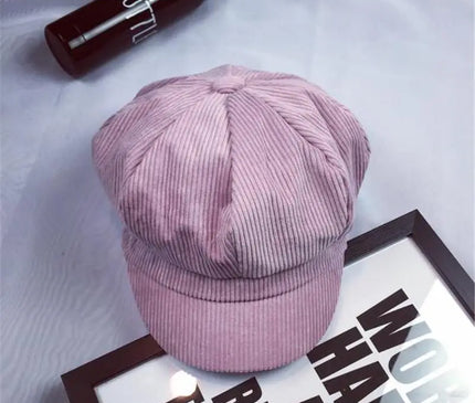 Casquette velours octogonale intemporelle sophistiquée