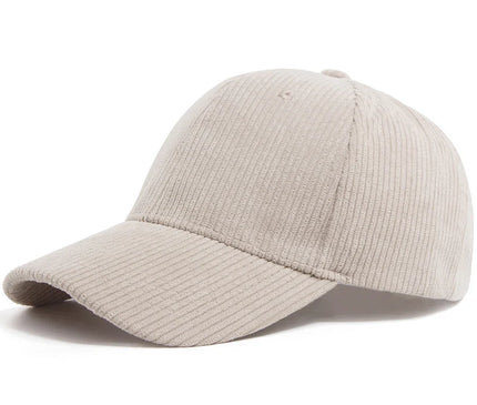 Casquette velours satinée malicieuse sophistiquée