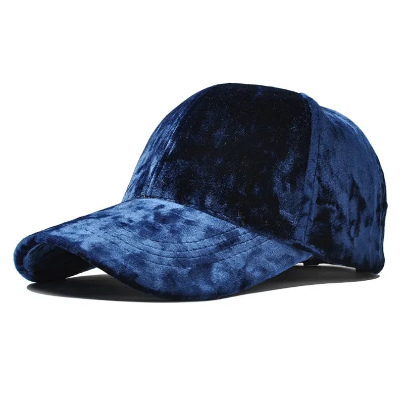 Casquette velours soie lisse élégante