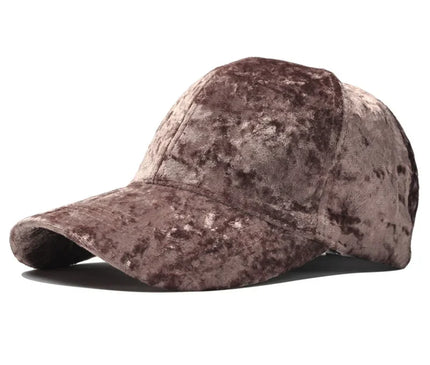 Casquette velours soie marron espiègle raffinée