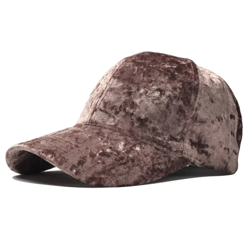 Casquette velours soie marron espiègle raffinée