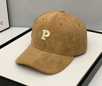 Casquette velours fine sophistiquée rêveuse marron