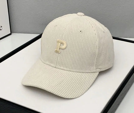 Casquette velours moelleuse audacieuse créative blanc pureté